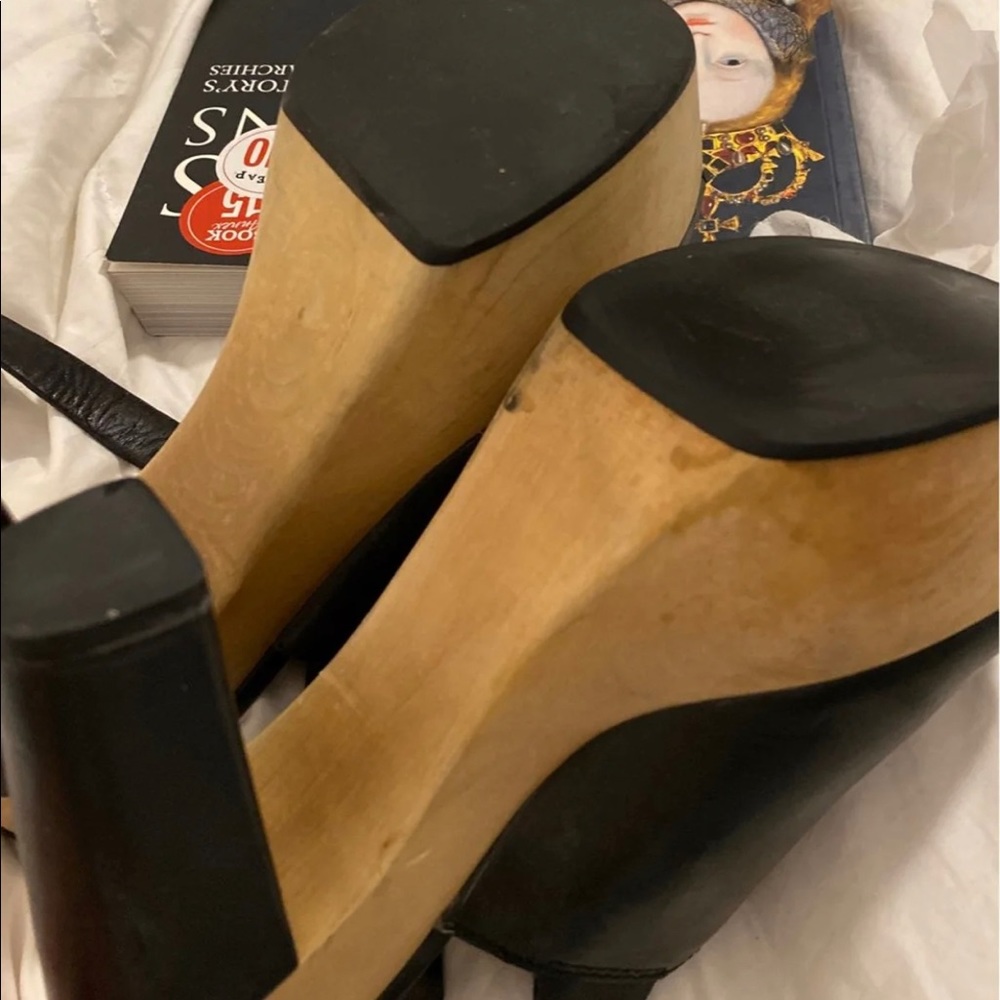 Coach wedge black leather sandals size 8 - Picture 5 of 5